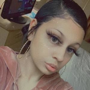 Meet your Posher, Marie